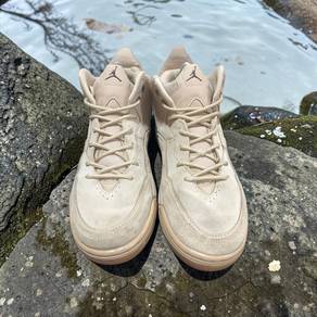 nike air jordan 1mid se beige suede