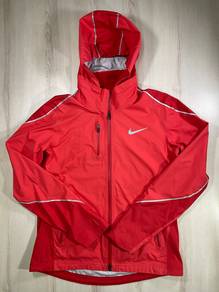 Nike Ladies’ Waterproof Jacket #DQ Used