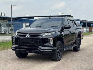 Mitsubishi Triton VGT ATHLETE in Permas Jaya, JHR