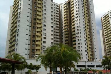 Condominium For Sale in Magna Ville Condominium
