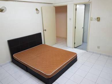 Room in Damansara, KUL