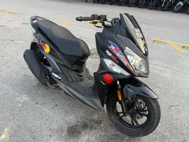 Sym JET14 200