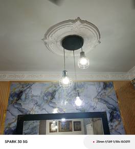 Lampu gantung hias dua pasang