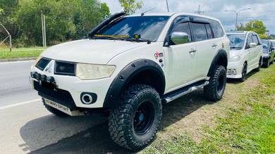 2009 Mitsubishi Pajero SPORT GS