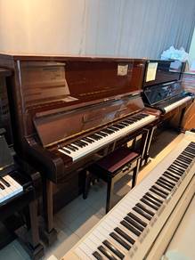 Mantapp condition upright piano!