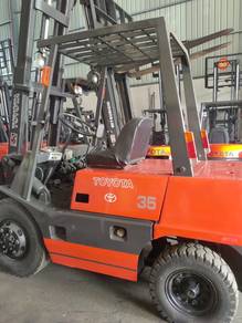 Japan Import Recond TOYOTA FORKLIFT 3.5 TON !!