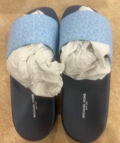 Micheal Kors (Slippers)