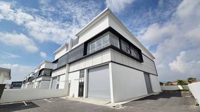 Warehouse / Factory For Sale in Bandar Baru Enstek,NSN