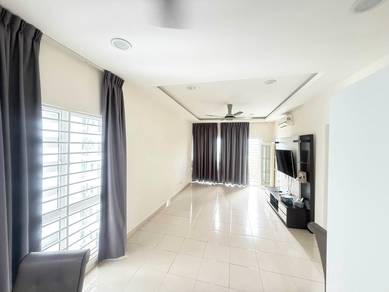 Condominium For Rent in The iResidence Condominium