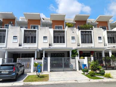 Terraced House For Sale in Alam Impian,SGR
