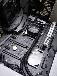 i7 7700k + Mobo Maximus IX Hero + Ram 16 GB 320Mhz