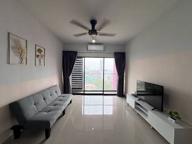 Apartment For Rent in Admiral Residences
