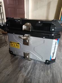 EMS box and rack