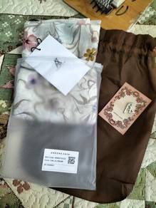 Bawal Ameera Zaini Hannah Calla Cream BARU