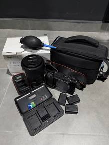 sony A6400 + tamron 17-70 f2.8 bundle
