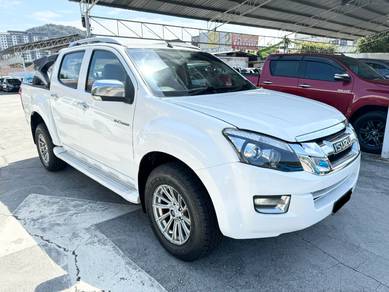 Isuzu D-Max V-CROSS 4x4 in Selayang, SGR
