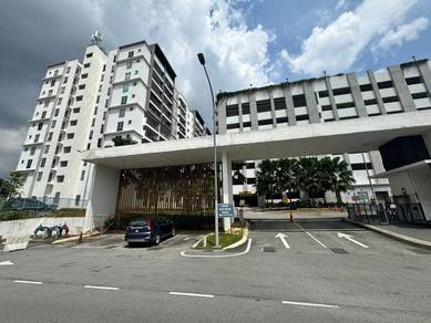 Apartment For Sale in Puncak Hijauan
