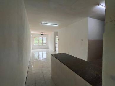 Apartment For Sale in Dahlia Apartment (Taman Bunga Raya)