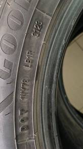 Used Goodyear tyre 225 50 R18