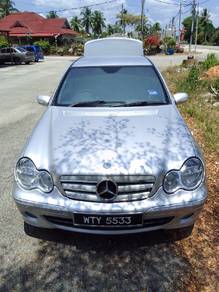 Mercedes Benz 200  in Besut, TRG