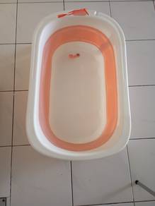 kid bath tub