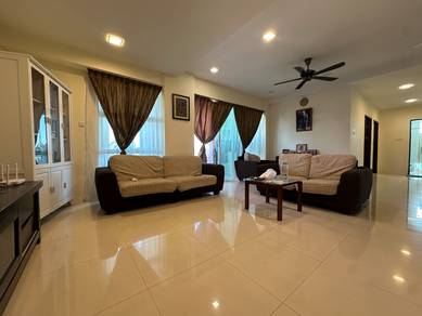 Condominium For Sale in R55 Condominium