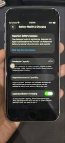 WTS iPhone SE 2020 128GB White - 128GB MY/A
