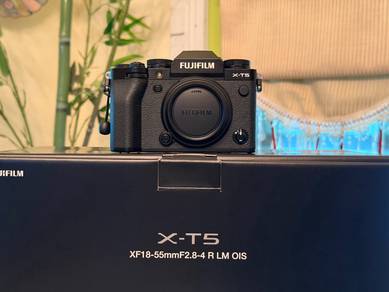 Fujifilm X-T5 Body