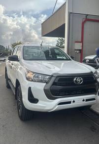Toyota Hilux E in Kota Kinabalu, SBH