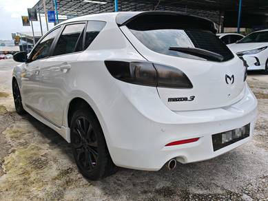 Mazda 3 SPORT in Desa Petaling, KUL