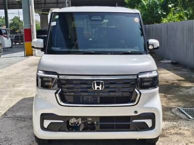 Honda N BOX CUSTOM TURBO in Shah Alam, SGR