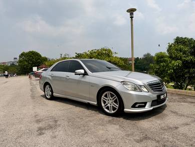 Mercedes Benz E250 250 CGI BlueEFCY AVNTGRDE(CBU) in Balakong, SGR