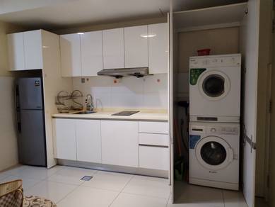 Service Residence For Rent in Suria Residence
