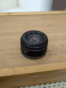 RF 50mm 1.8 STM