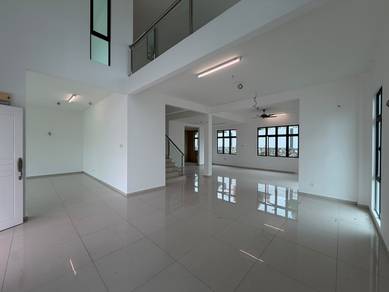Bungalow House For Sale in Ayer Keroh,MLK