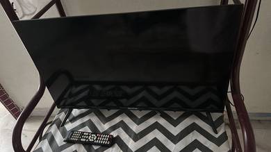 smart TV 32” inch brand isonic