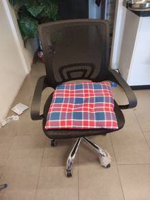 Revolving Chair with Padded cushion