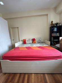IKEA VIHALS Daybed with Trundle + Mattresses White