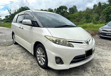 2011 Toyota Estima AERAS