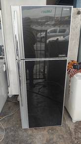 peti ais dua pintu plazma 450liter