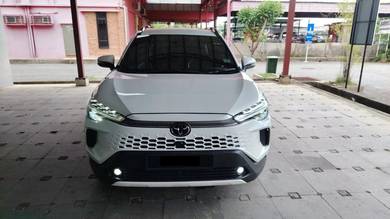 2025 Toyota Corolla Cross V