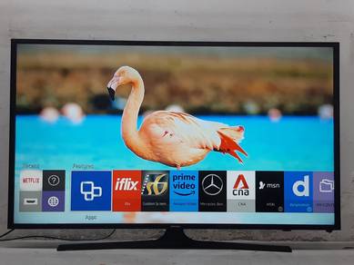 Samsung 48 inch Smart LED TV very good condition 