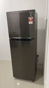 samsung 320L refrigerator for sale