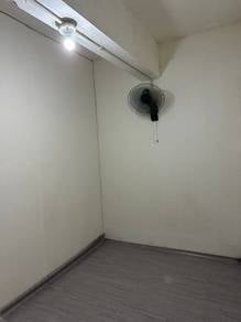 Room in Kota Kinabalu, SBH