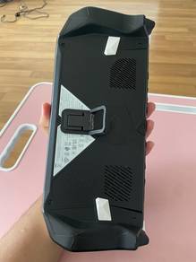 MSI Claw A8 – AMD Ryzen Z2 Extreme
