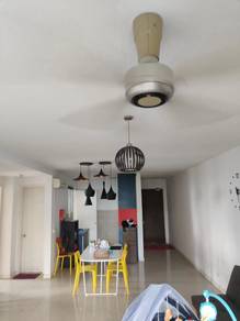 Condominium For Sale in Menjalara 18