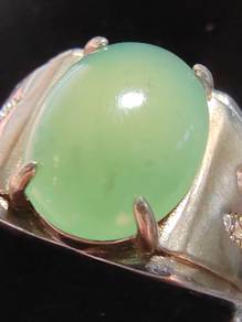 Icy Olive Green Natural Burma Jadeite Jade Type A