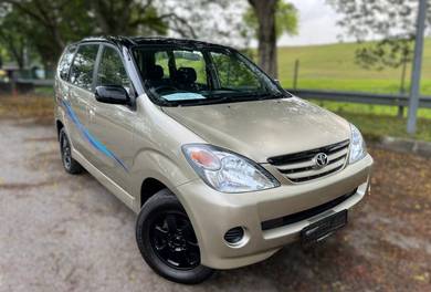 Toyota Avanza E in Seri Kembangan, SGR