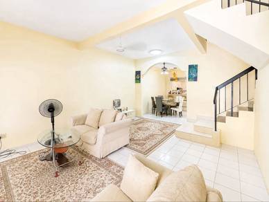 2-storey Terraced House For Sale in Seri Kembangan,SGR