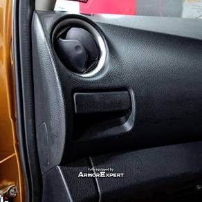 Nissan Navara NP300 Cup Holder 12